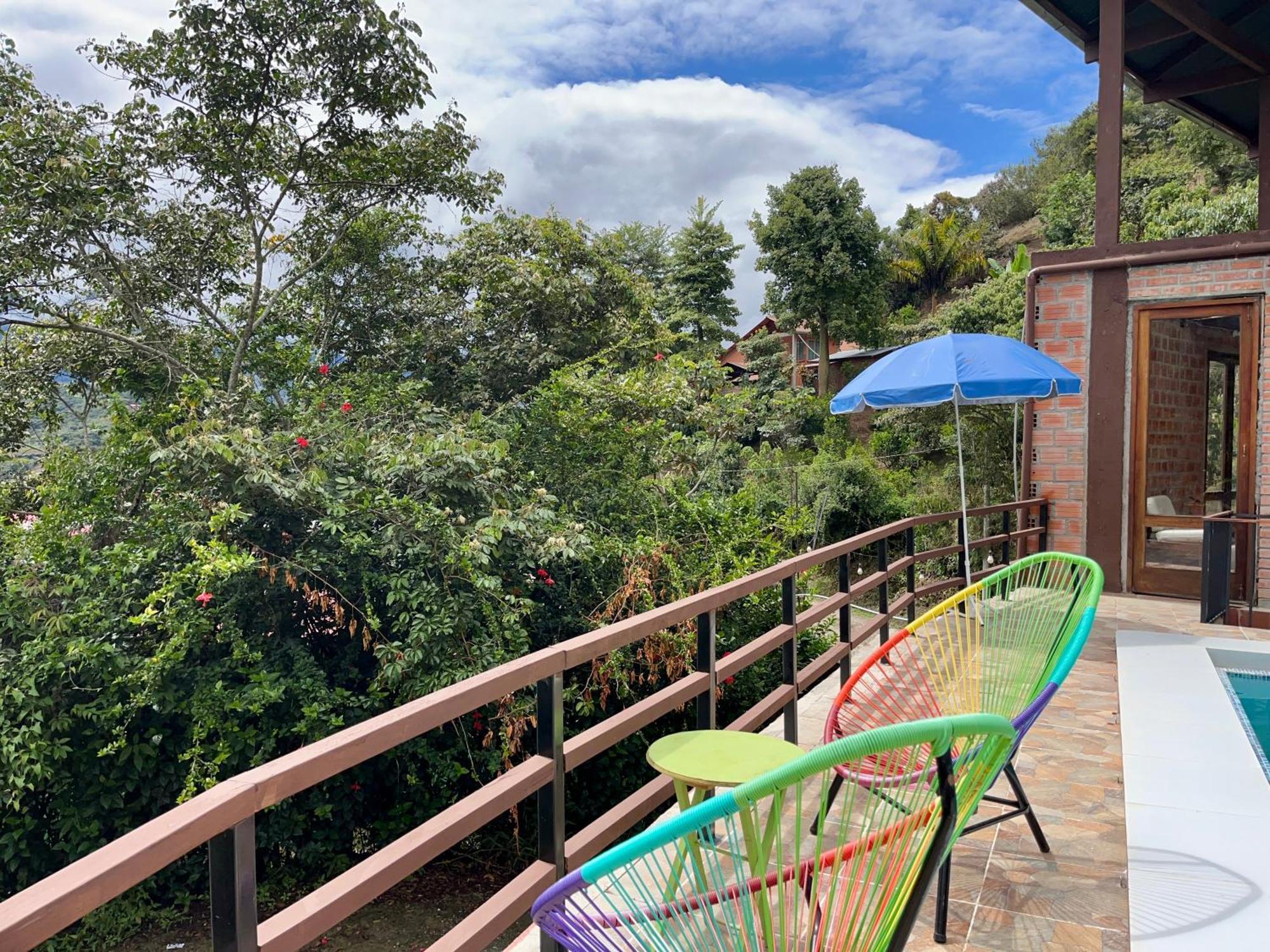 Villa Camila Hostel Коройко Екстериор снимка